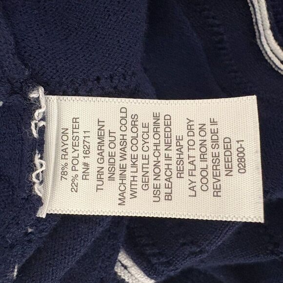 Liz Claiborne Navy and White Striped Sweater Plus Size XXL - Picture 7 of 7